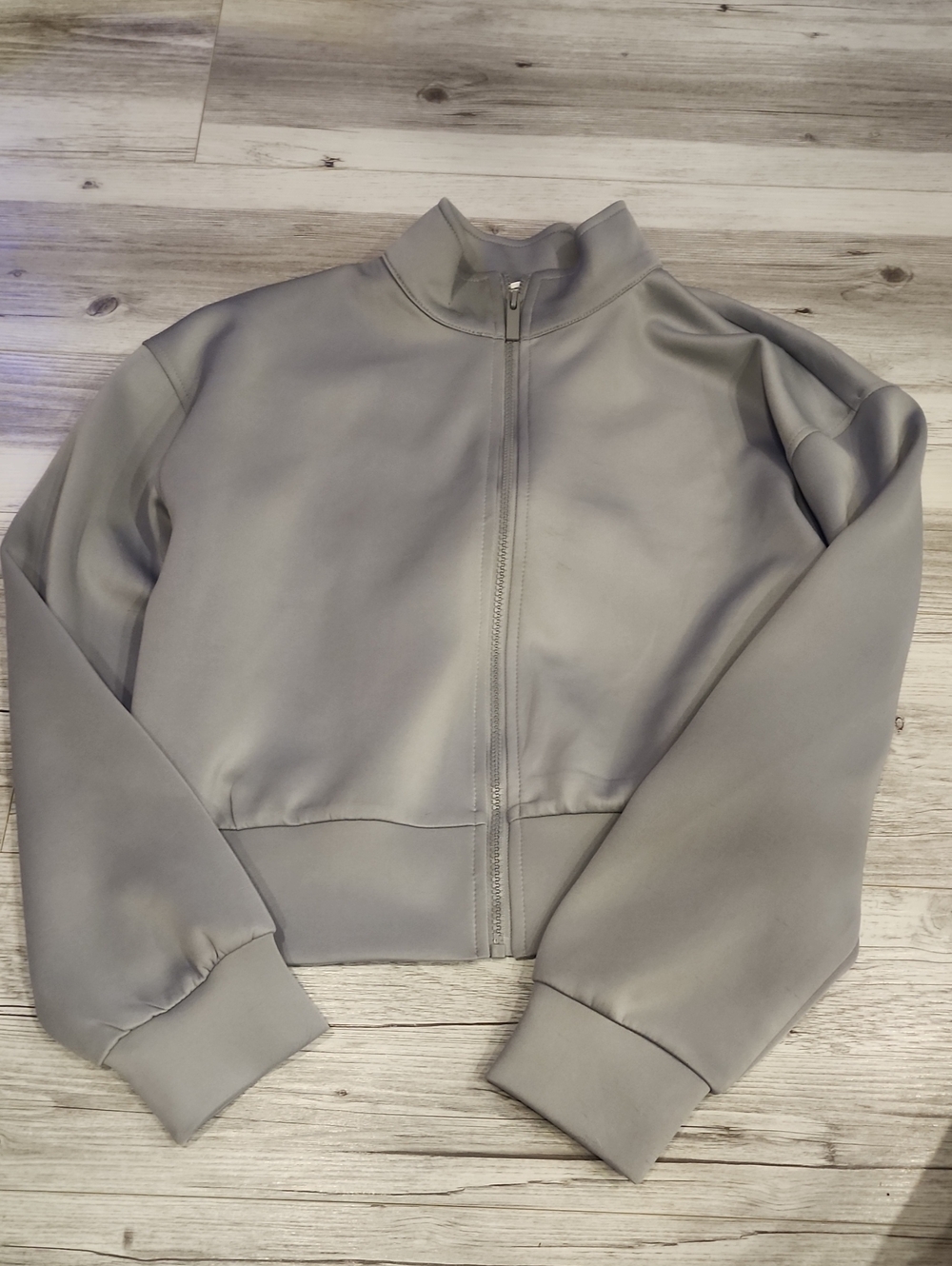 Women’s Light Gray Zip-Up Jacket